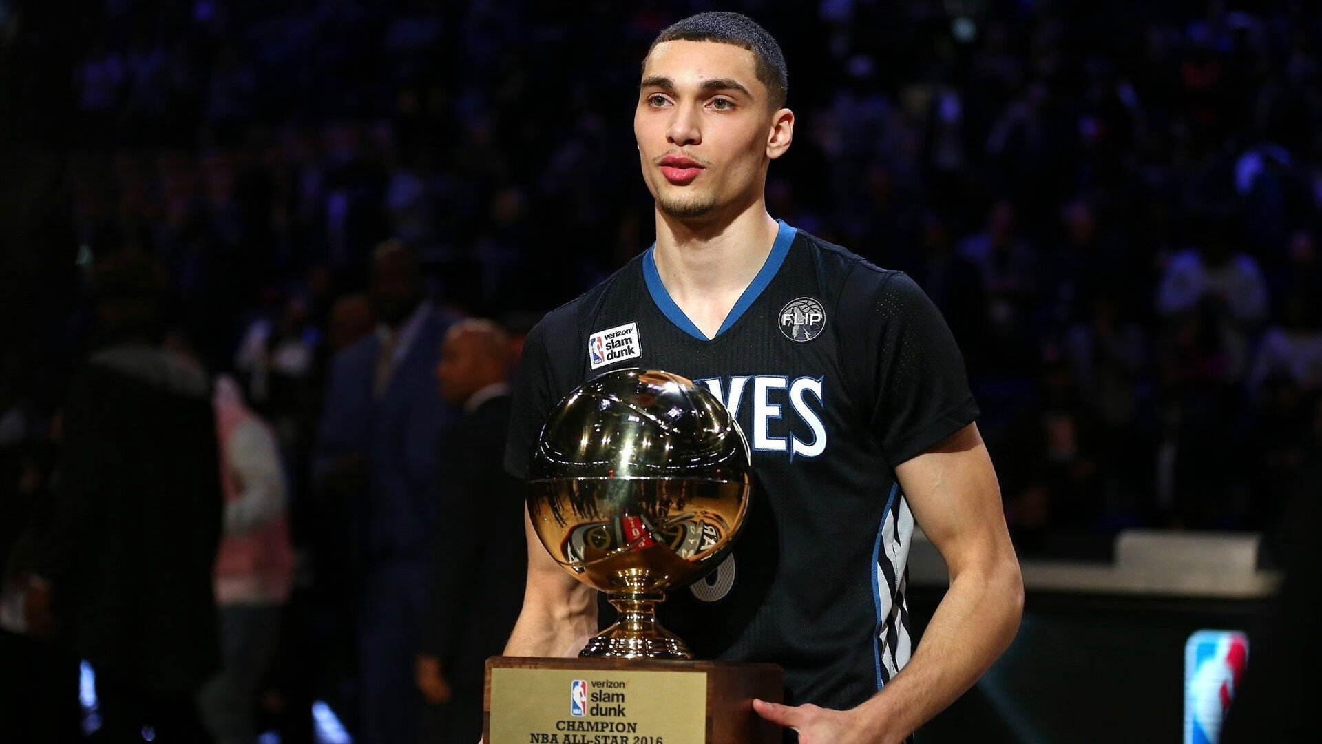 老鹰掀翻快船,小贾伦完成里程碑,这一夜,NBA把团队与成长写进同一张答卷